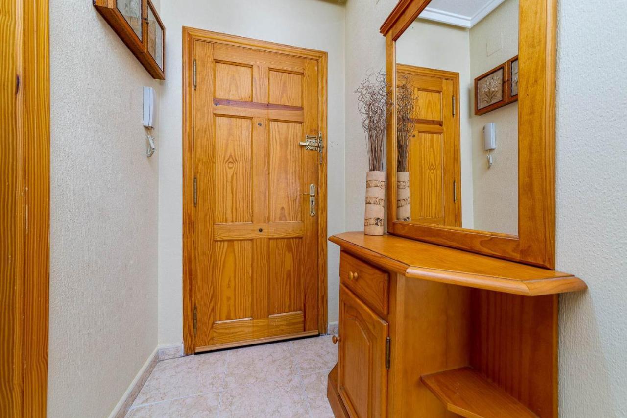 Cozy Appartment Torrevieja At Irina Kültér fotó