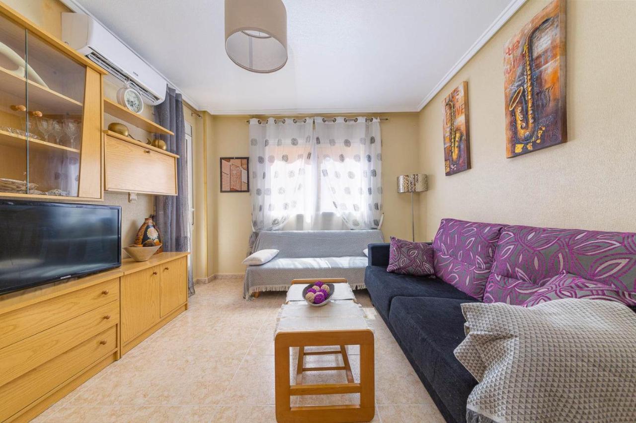 Cozy Appartment Torrevieja At Irina Kültér fotó
