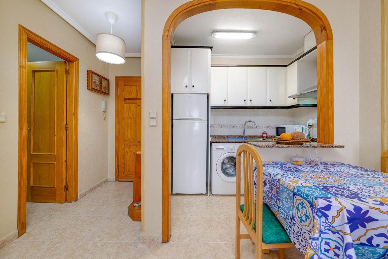 Cozy Appartment Torrevieja At Irina Kültér fotó