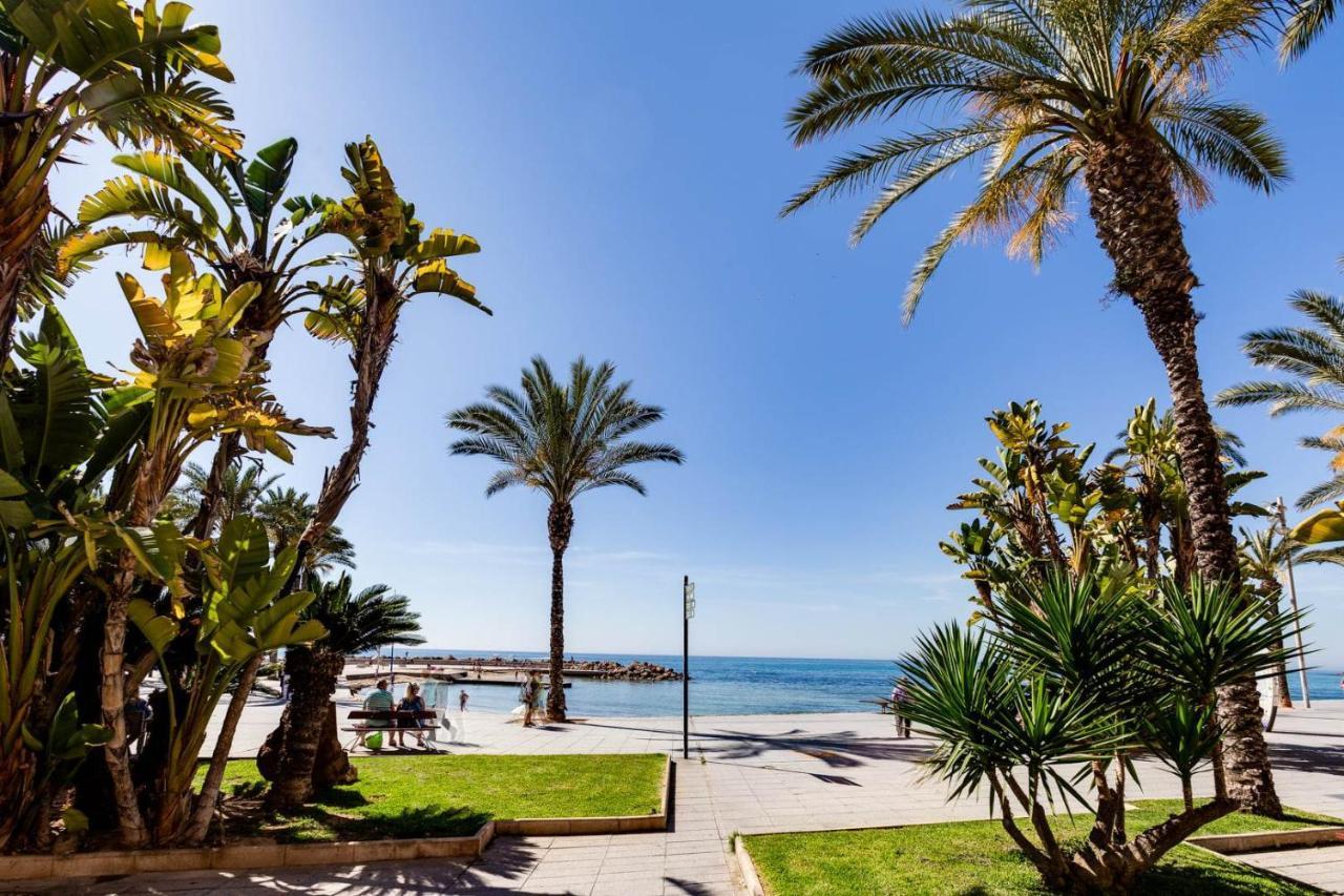 Cozy Appartment Torrevieja At Irina Kültér fotó